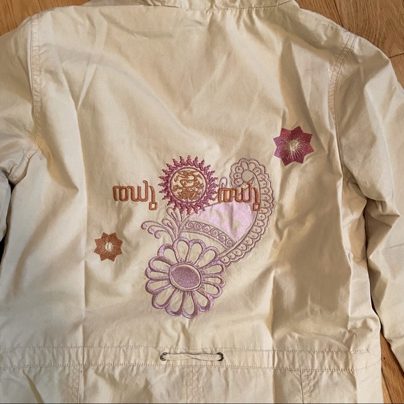 Girls Trench Coat age 11-12 - Picture 15 of 15